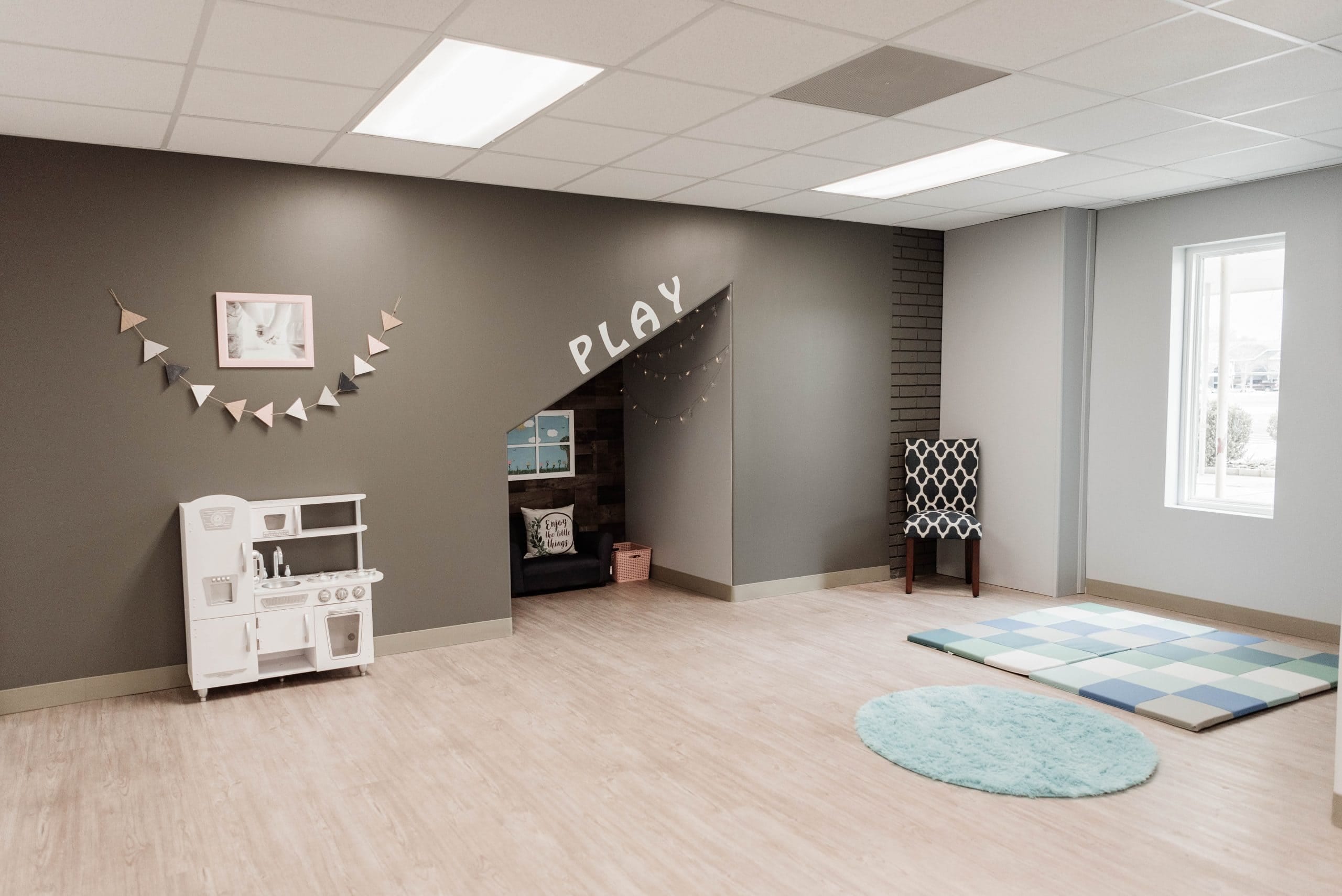 Nursery Unveiled! | Interview - Jennifer Duke Photography