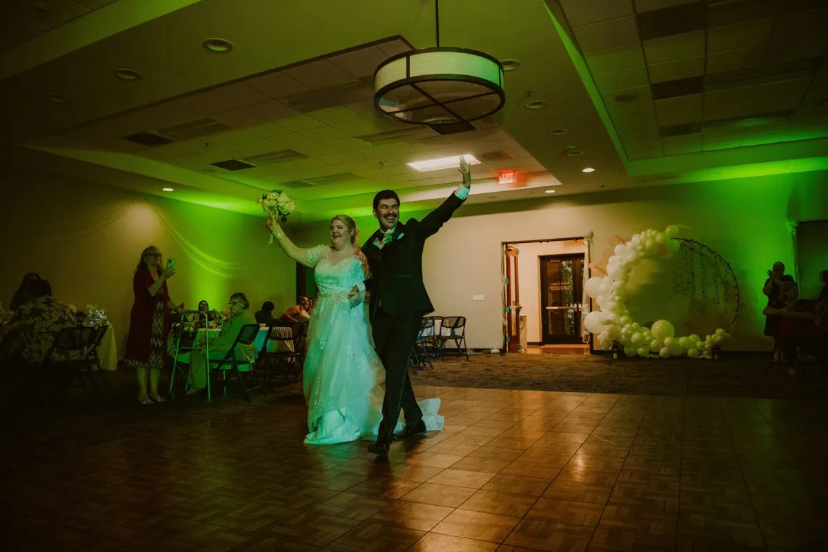 Makenzie + Edwin | Weddings - Jennifer Duke Photography Makenzie + Edwin | Weddings - Jennifer Duke Photography