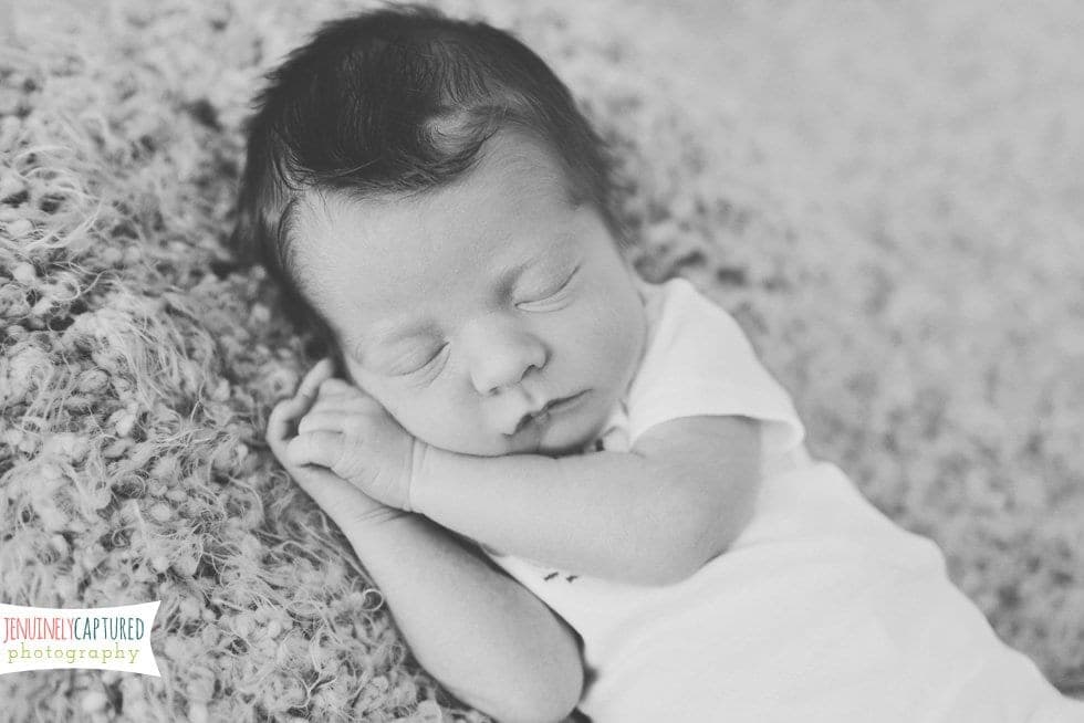 3 Weeks | Owen, Personal - Jennifer Duke Photography 3 Weeks | Owen, Personal - Jennifer Duke Photography